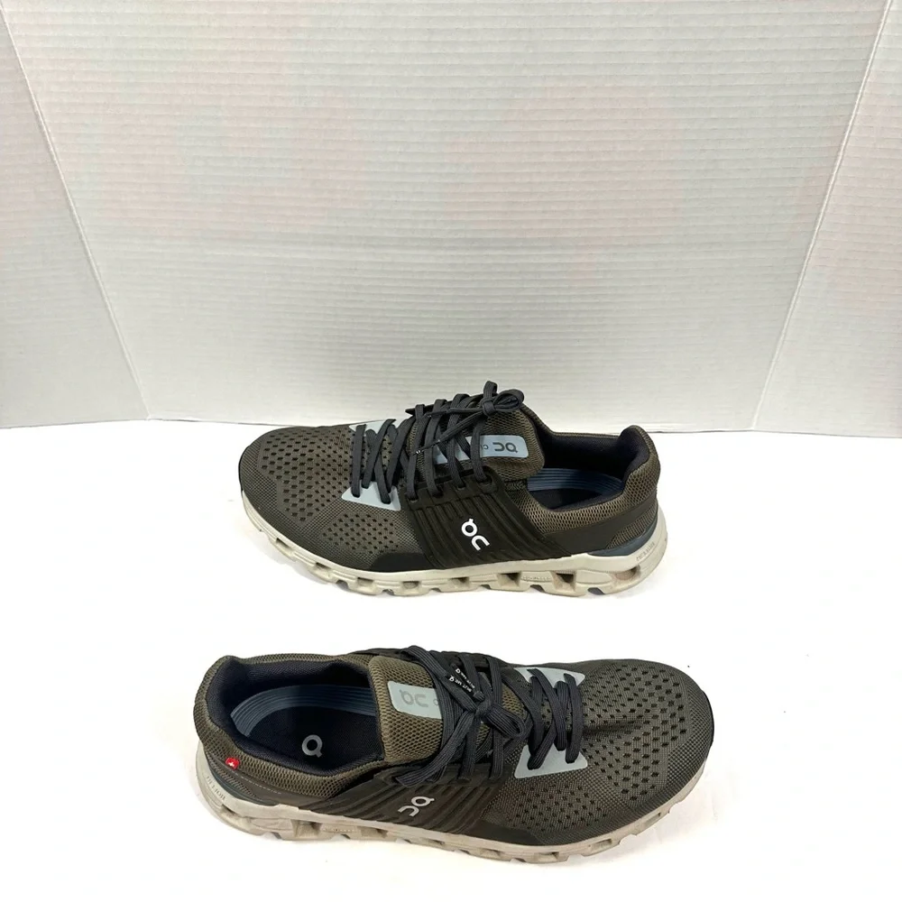 On‎ Cloudswift Olive Green Shoes Sz 10.5